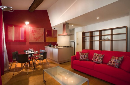 Verona City Centre Apartment | RED THEATER