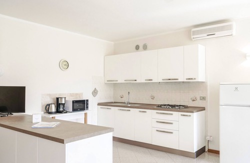 Vanon Apartment | Regarda – apartment Rosa Baccarat 5 with free entrance to camping and beach