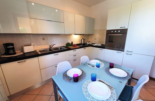 Pacengo Apartment | Regarda - holiday apartment "A Casa di La' " with Wifi, pets allowed