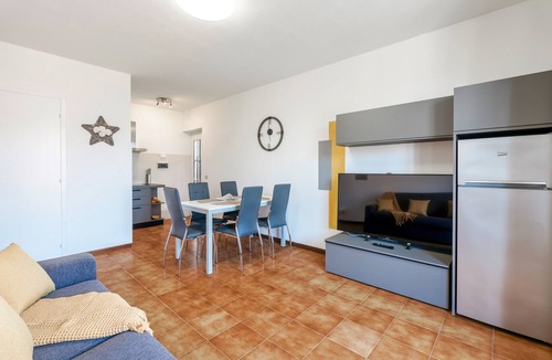 Lazise Apartment | Regarda - The Sun renewed apartment with swimming pool