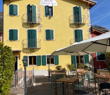 Caprino Veronese Bed & Breakfast | Relais Fontana Rosa B&B Wellness