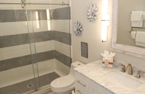 Staniel Cay Villa | Relax in this summer night inspired villa