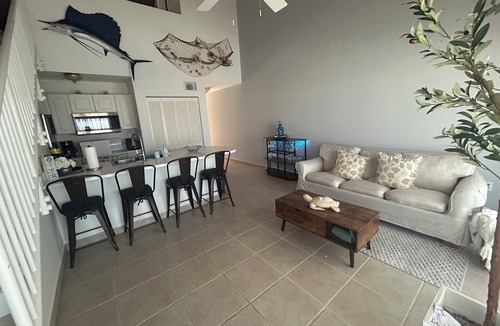 South Bimini Condo | Relaxing Marina Front 1-Bedroom condo with loft in Bimini Cove