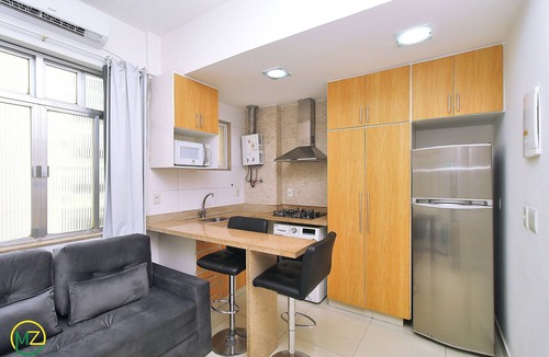 Copacabana Apartment | Renovated and quiet studio in Copacabana