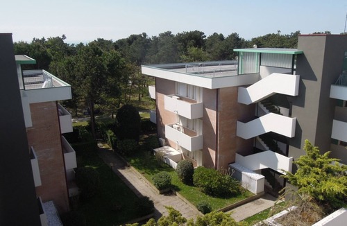 Bibione Pineda Apartment | Residence Gemini is an apartmenthouse near the sea (150m), in Bibione Pineda area, with a nice swimm
