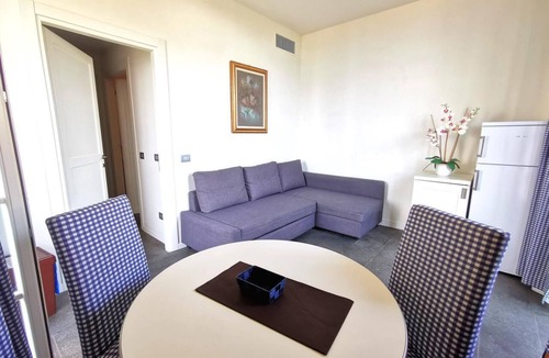 Meina Apartment | Residence Antico Verbano Two-room apartment Bilo for 3 persons