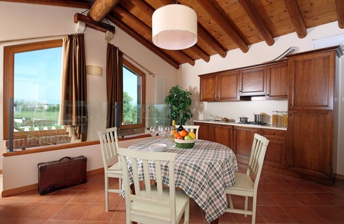 Montioni House | Residence Borgo Mondragon