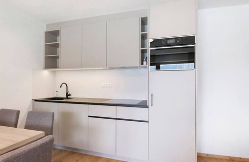 Resia Apartment | Residence Froy Apartment 2 – Lake View, Whirlpool & Breakfast Included