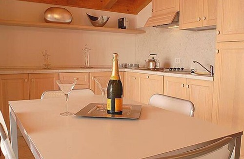 Peschiera del Garda House | Residence Garda Palace