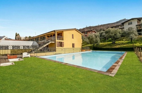 Sensole Apartment | Residence La Perla - Apt 35, Monte Isola, Italy
