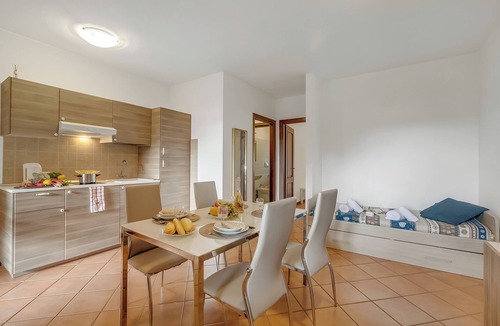 Sensole Apartment | Residence La Perla - Apt 40, Monte Isola, Italy