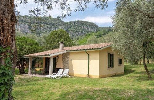 Corno Apartment | Residence Parco Del Garda