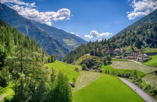 Madonna di Senales Apartment | Residence Schnals