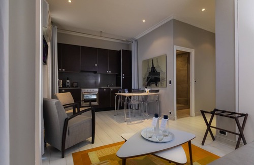 Odeon Apartment | Residence & Spa Le Prince Regent