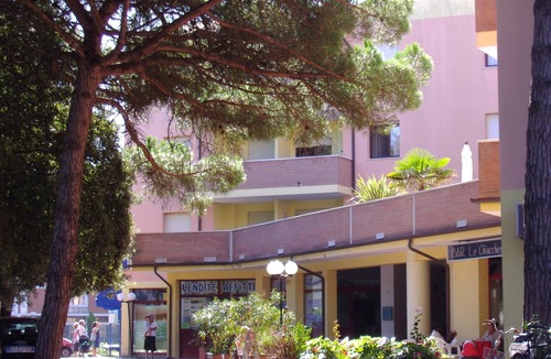 Rosapineta Apartment | Residence with swimmingpool