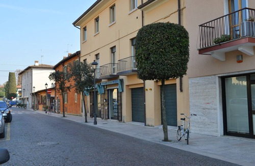 Lazise Old Town Apartment | Residenza Corsocangrande25 - Cansignorio apartment, 90 sqm.