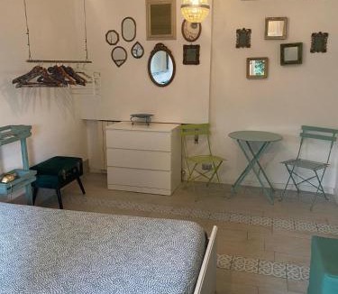 Sarnico Bed & Breakfast | Riad Rooms