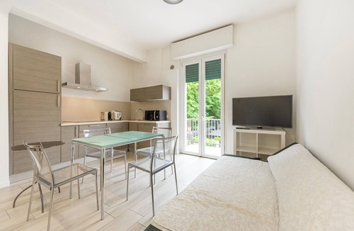 Borgo Roma Apartment | Roberto Flat - 10 min da Fiera di Verona