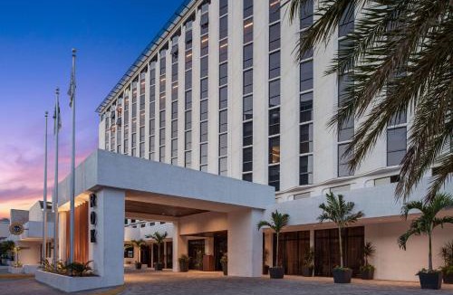 Kingston Hotel | ROK Hotel Kingston Tapestry Collection By Hilton