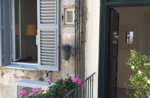 Monti Apartment | Rome: Delightful tiny apartment close to the Colosseum