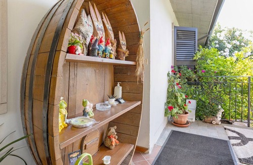 Sommacampagna Apartment | Room 'Camera 3' with Shared Garden, Wi-Fi and Air Conditioning