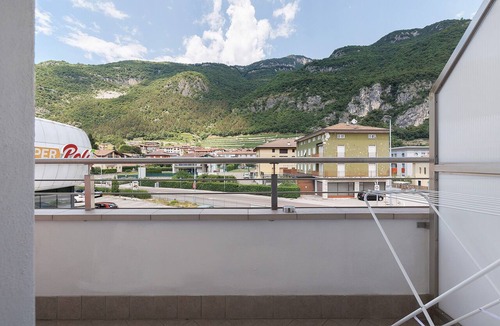 Mori Apartment | Room 'Camera Matrimoniale' with Mountain View, Wi-Fi and Air Conditioning