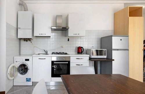 Pizzoletta Apartment | Room 'Camera Tripla Basic' with Shared Terrace, Wi-Fi and Air Conditioning