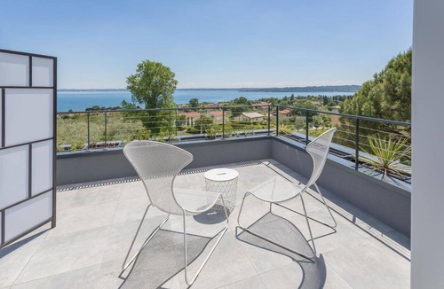 Moniga del Garda Bed & Breakfast | Room-insula Felix - Deluxe Double Room w