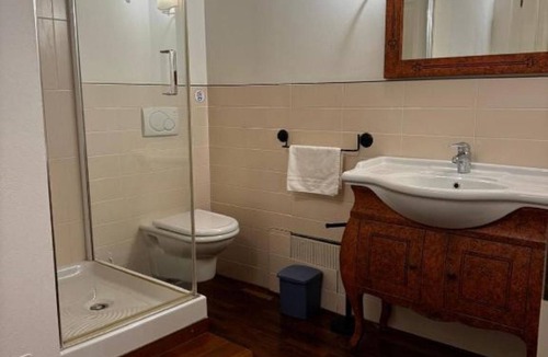 Bassano del Grappa Bed & Breakfast | Room with private bath and gym near Bassano, parking included