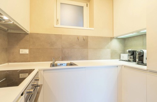 Fiumelatte Apartment | Roseta Caramel - lakefront apartment with terrace
