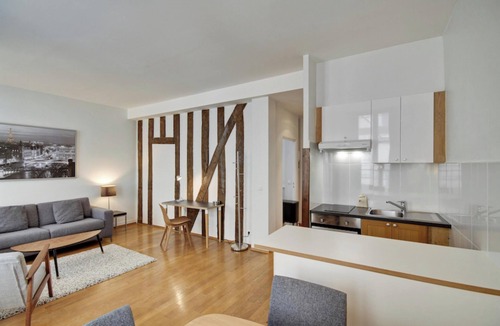 Bonne-Nouvelle Apartment | Rue Saint Sauveur Paris 1 Bedroom Apartment