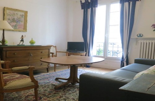 Saint-Mande Apartment | SAINT MANDE-A BEAUTIFUL PARISIAN RETREAT