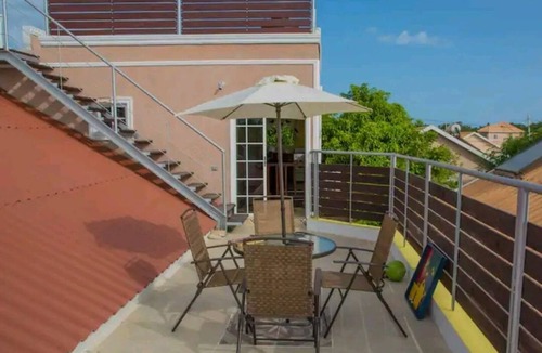 Caribbean Estates House | Savan Suite