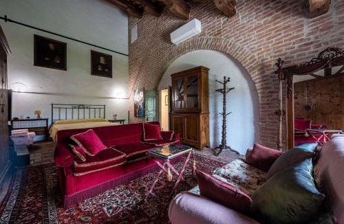 San Pietro Viminario Villa | Scuderia Country Mansion 3300SquareFeet