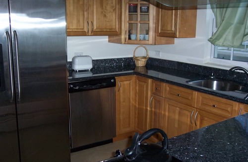 Nassau House | SEABREEZE BEACH HOUSE! (w/Large Saltwater Pool) IN THE HEART OF THE BAHAMAS.