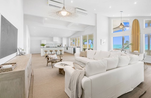 Farmer's Hill House | Seahaus Newly Renovated Luxury Beachfront Home
