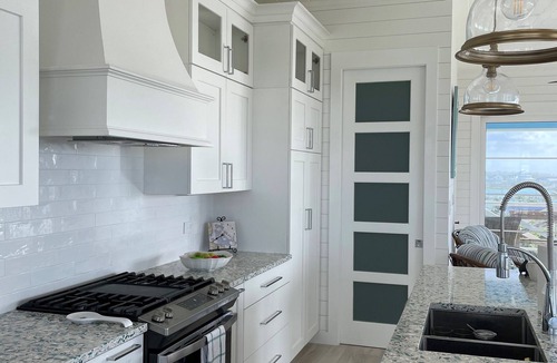 Hope Town House | SeaRenity Pool & Dock Slip W/Spectacular Views of the Atlantic & White Sound
