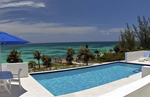 North Palmetto Point House | Seaview Villa - Beachfront Luxury Home w/Pool