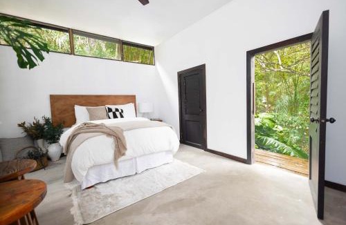 Newcastle Hotel | Serendipity Holistic Resort Spa