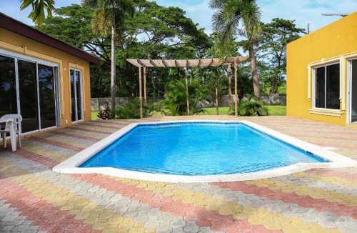 Runaway Bay Apartment | Serenity Escape Apt 3