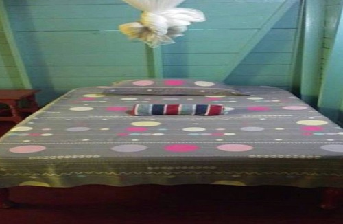 Bluefields House | Shades Cottage Room #2