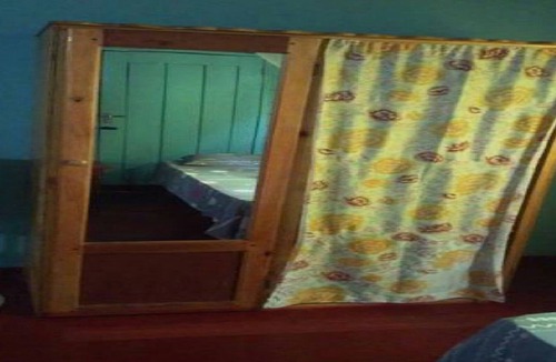 Bluefields House | Shades Cottage Room #2