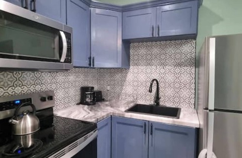 George Town Apartment | Sheer Bliss Apt 5