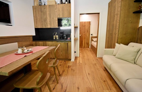 Palu Apartment | Silvana 07 Charming Studio MhD