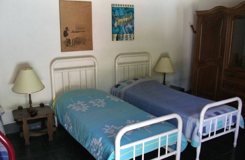 Mendes House | Site with 4 chalets, games room, sauna, swimming pool, barbecue, wine cellar.