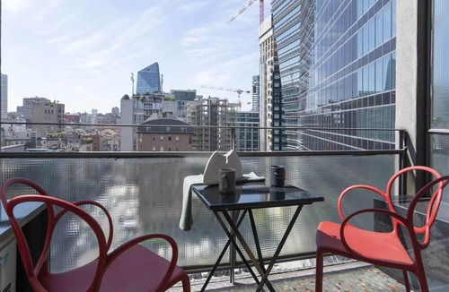 Centro Direzionale Apartment | Skyline View & Design Porta Nuova