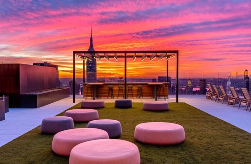 Chelsea Apartment | Sleek Hudson Yards 1BR w/Gym, W/D & Entertainment, by Blueground