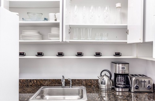 Sutton Place Apartment | Smart Sutton Place 2BR w/Gym, Pool, near Central Park, by Blueground