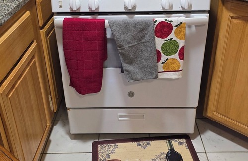 Port Richmond Apartment | Snug Apartment n10minutes to Staten island ferry nClose to SIUH and RUMC.