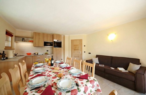 Sant'Anna Apartment | Sole Ski in- Ski out 50m, Livigno, Italy